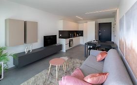 Argento Spectacular And Modern 5 For 3 Guests -By Easylife Swiss